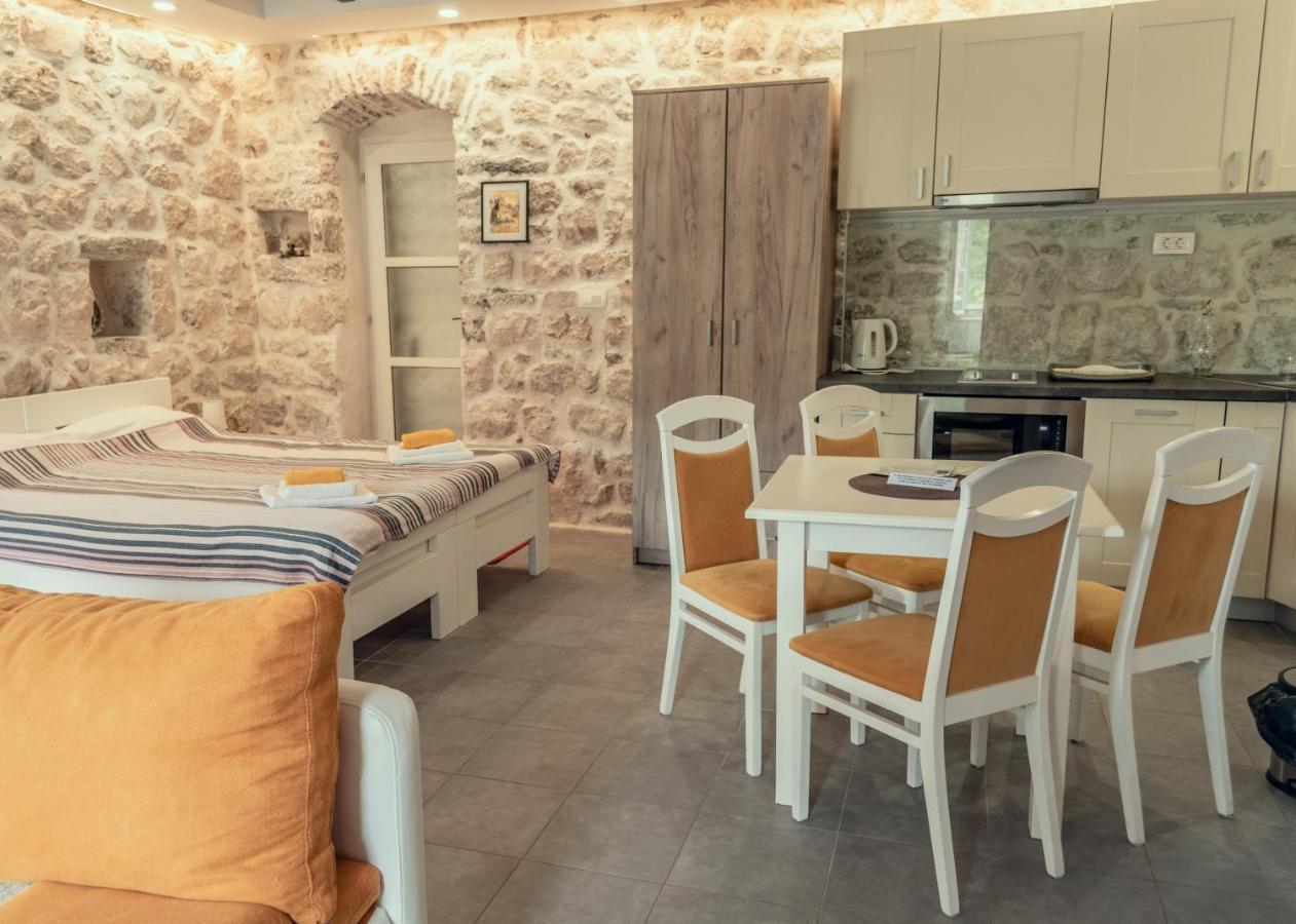 Apartment Sunny Port &